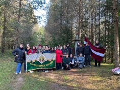 Ekspedīcija uz Īles bunkuriem