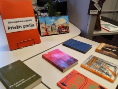 Pasaules grāmatu diena ar dienasgrāmatu