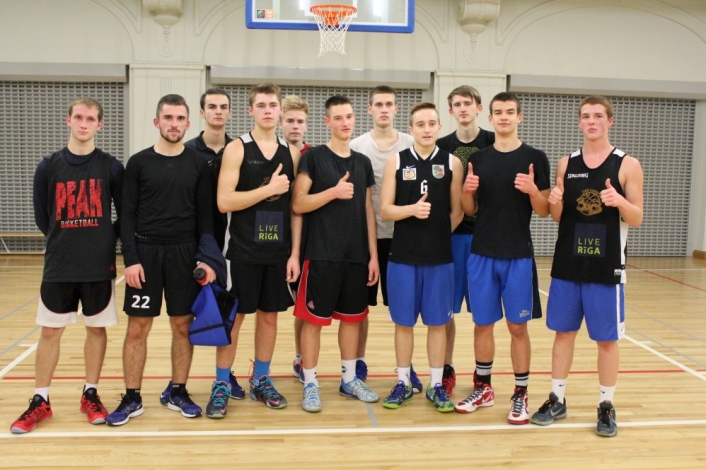 Skolas basketbola turnīrs 10. – 12.klases