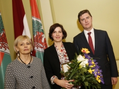 Mūsu skolas franču valodas skolotāja Inga Bliska ieguvusi Gada balvu Jaunā zinātnieka nominācijā
