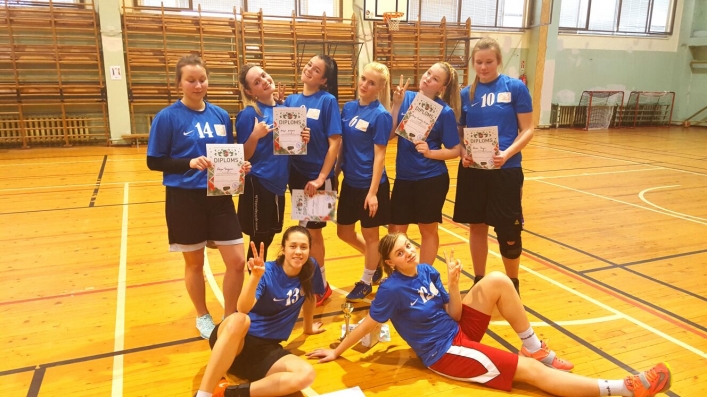 Latvijas skolēnu Kurzemes reģiona sacensības basketbolā 1999.-1996. g.dz. meitenēm