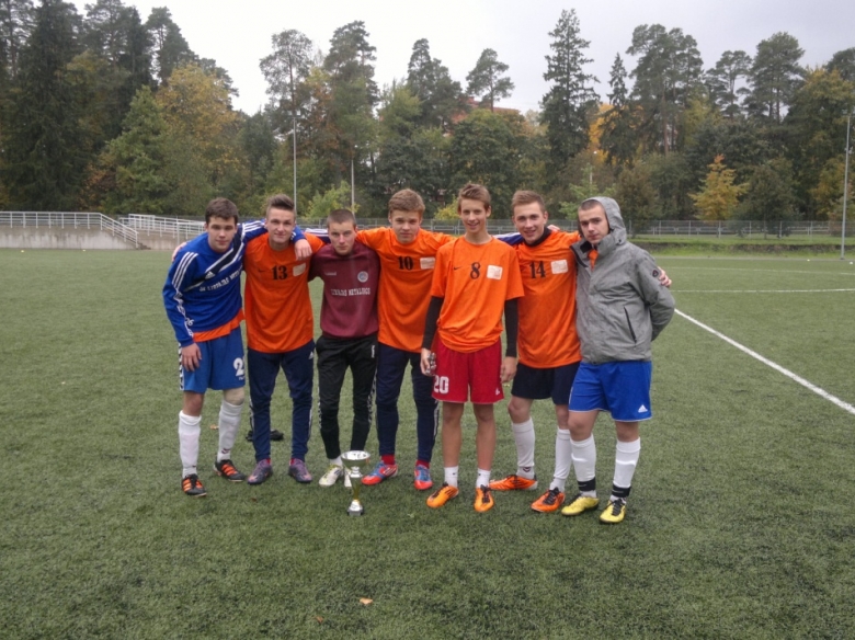 Sveicam uzvarētājus futbolā!