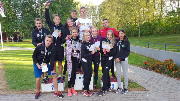 Skolas vieglatlētu panākumi