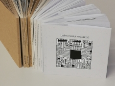 Radošo darbu krājums „Laiks nekur nepazūd”