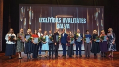 Nozīmīgi apbalvojumi izglītībā septiņiem pedagogiem