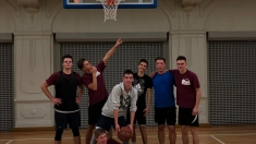 Skolas basketbola turnīrs
