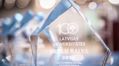 Latvijas UNIVERSITĀTES SKOLU BALVA