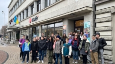 Izrādes “Dauka. Labie jautājumi” apmeklējums