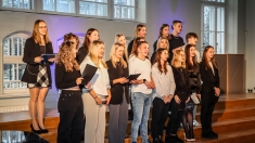Literāri muzikālās kompozīcijas
